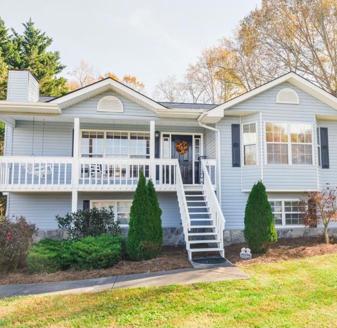 1621 Lagenia Ct, Dalton, GA 30721 - photo 1