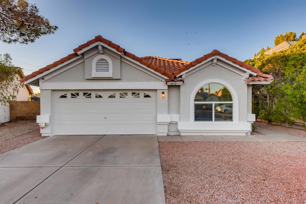 3872 W Folley Chandler AZ-print-001-003-