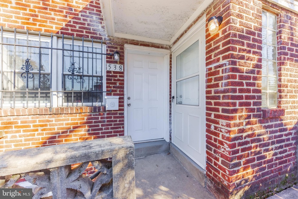 538 Pfeiffer St unit B, Camden, NJ 08105 - photo 1