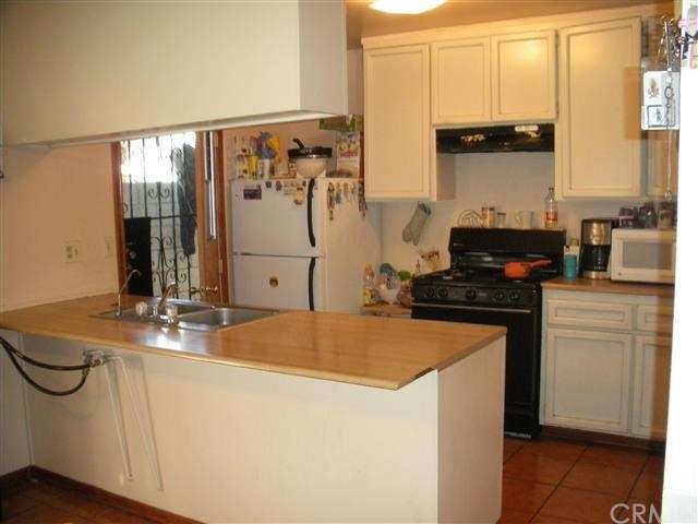 2271 E 121st St, Compton, CA 90222 - photo 1