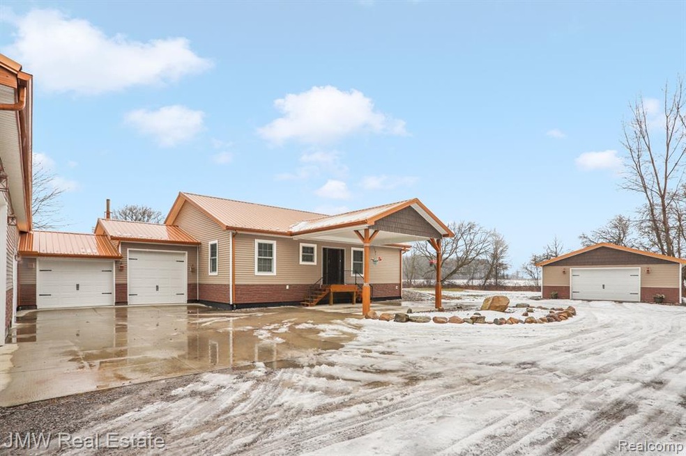 6260 E Birch Run Rd, Burt, MI 48417 - photo 1
