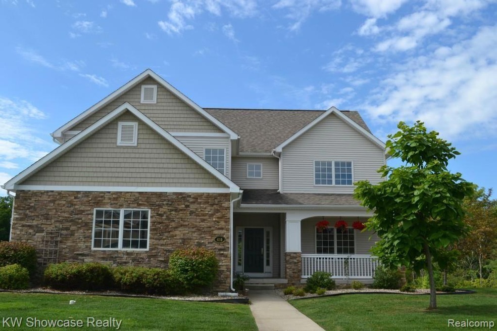 Beautiful Multi Layer Exterior Design