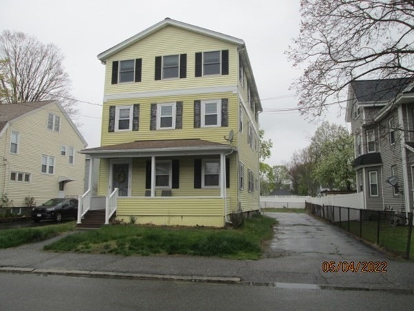 7 Gould St unit 1, Wakefield, MA 01880 - photo 1