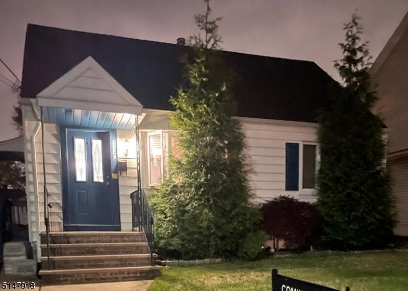 130 Macarthur Dr, Saddle Brook, NJ 07663 - photo 1