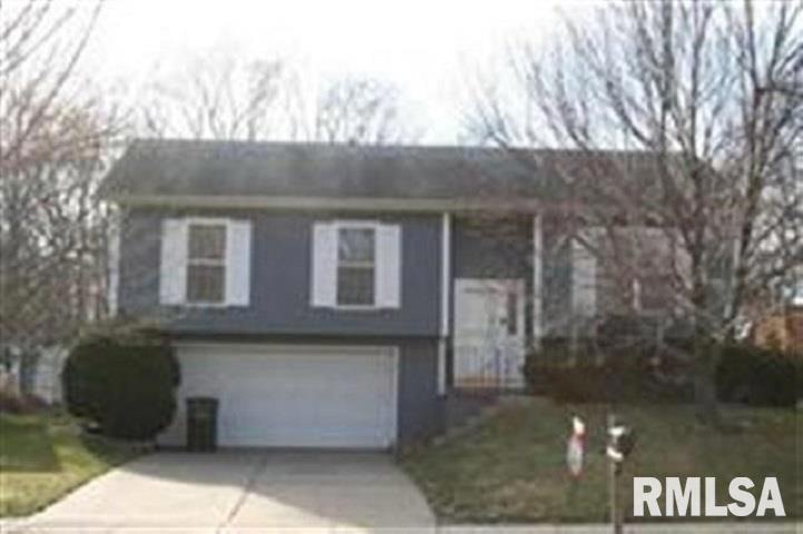5450 N Marquette St, Davenport, IA 52806 - photo 1