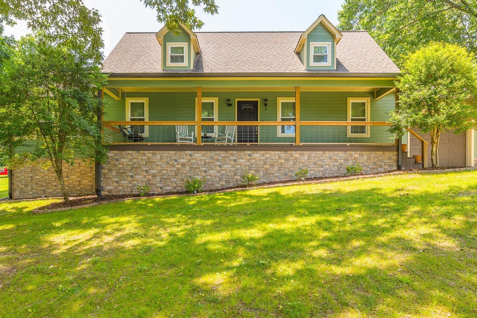 499 Dalton Ct, Dalton, GA 30721 - photo 1