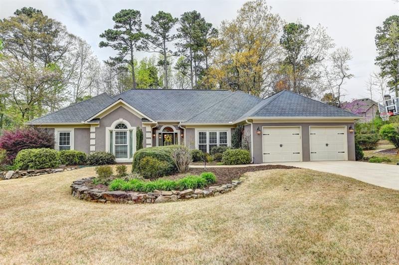 5400 Hillgate Crossing, Alpharetta, GA 30005 - photo 1