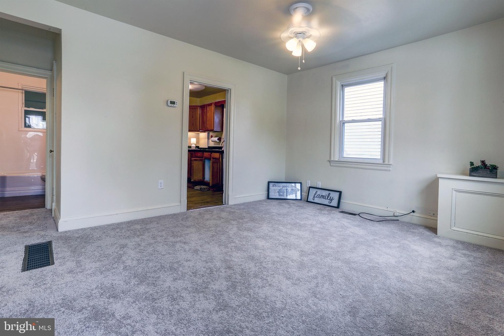 305 3rd Ave SW, Glen Burnie, MD 21061 - photo 1