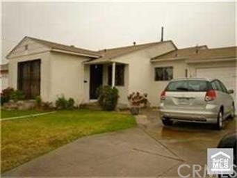 10103 S Freeman Ave, Inglewood, CA 90304 - photo 1
