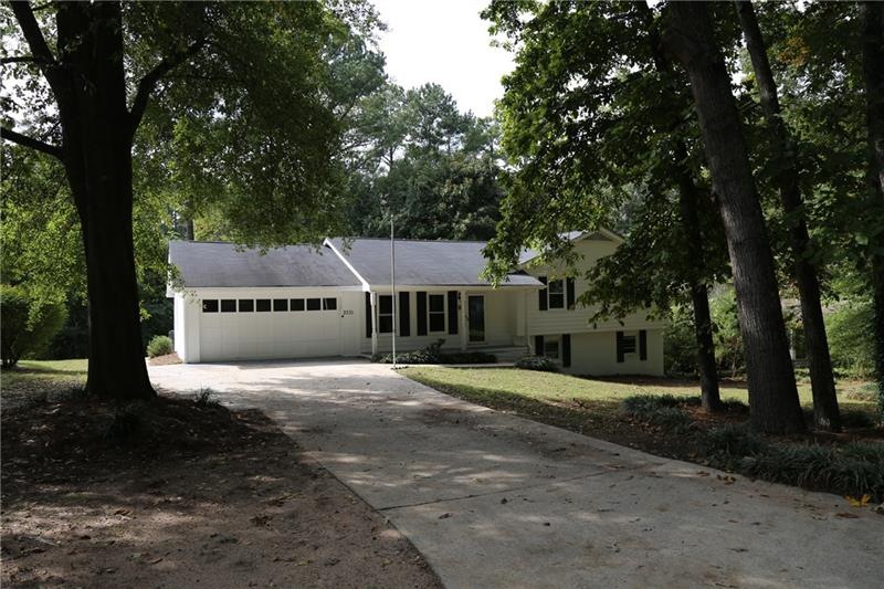 2331 Lago Dr, Jonesboro, GA 30236 - photo 1