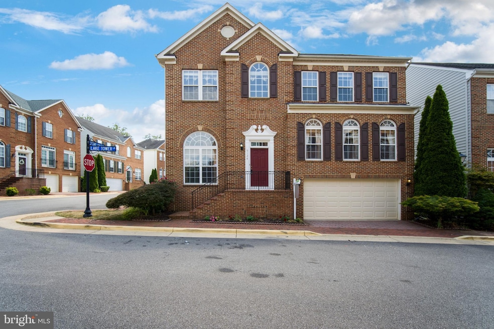 9124 Lake Tower Ln, Fort Belvoir, VA 22060 - photo 1