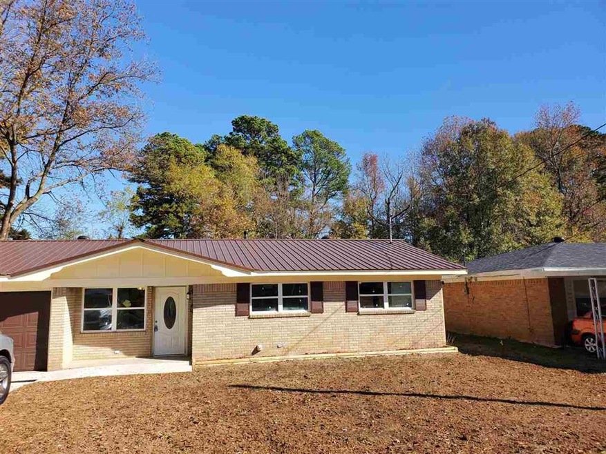 505 Johnson Ave, Wake Village, TX 75501 - photo 1