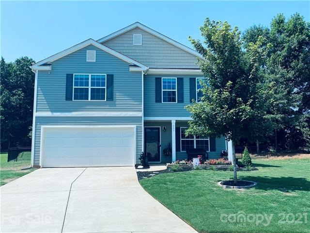 111 Edgefield Ct, Statesville, NC 28677 - photo 1