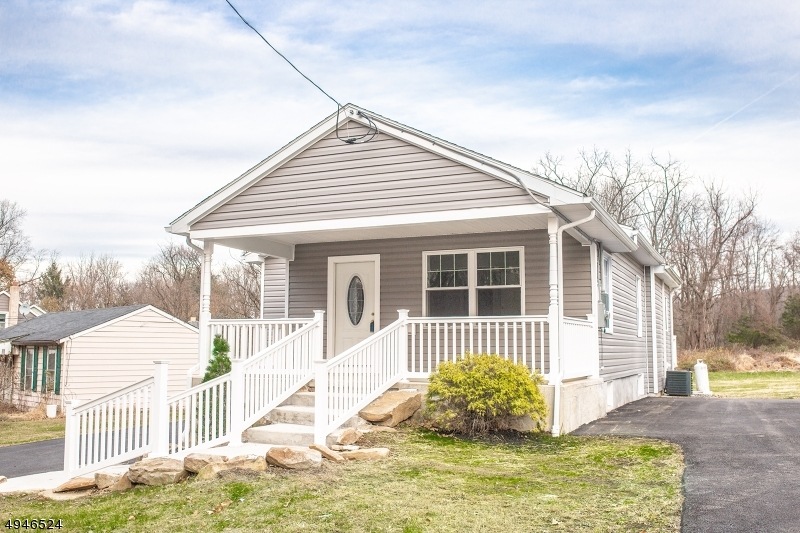 121 Jonestown Rd, Oxford Township, NJ 07863 - photo 1