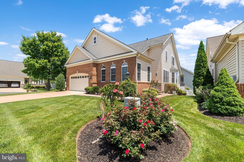 6901 Sunday Silence Ct, Gainesville, VA 20155 - photo 1