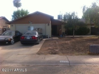 8961 W Cheery Lynn. Front