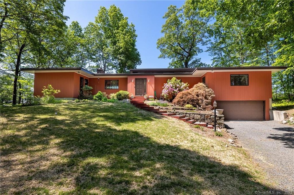 79 Seth Low Mountain Rd, Ridgefield, CT 06877 - photo 1