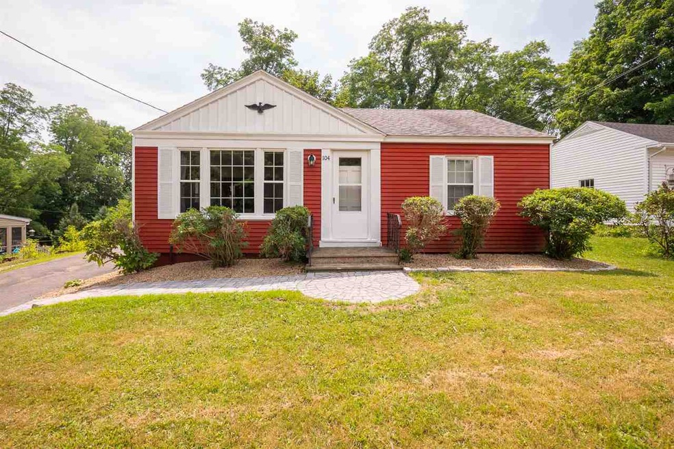 104 Sixth St, Dover, NH 03820 - photo 1