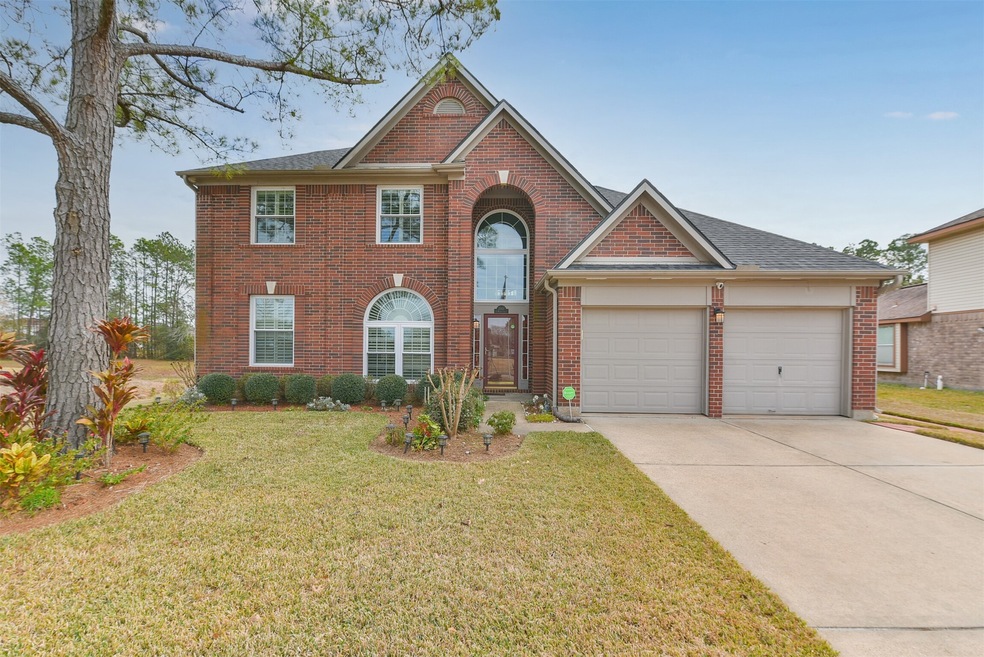 2101 S Mission Cir, Friendswood, TX 77546 - photo 1