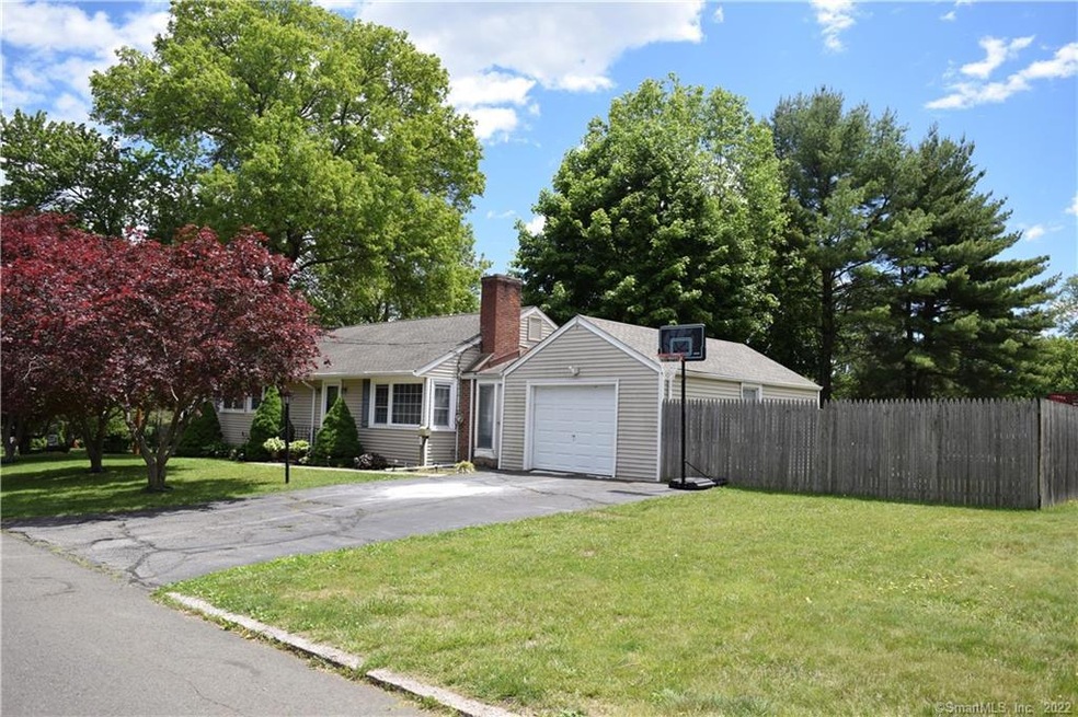 15 Overland Dr, Stratford, CT 06614 - photo 1