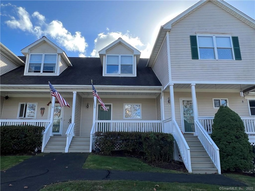 39 Copper Creek Cir, Newtown, CT 06470 - photo 1