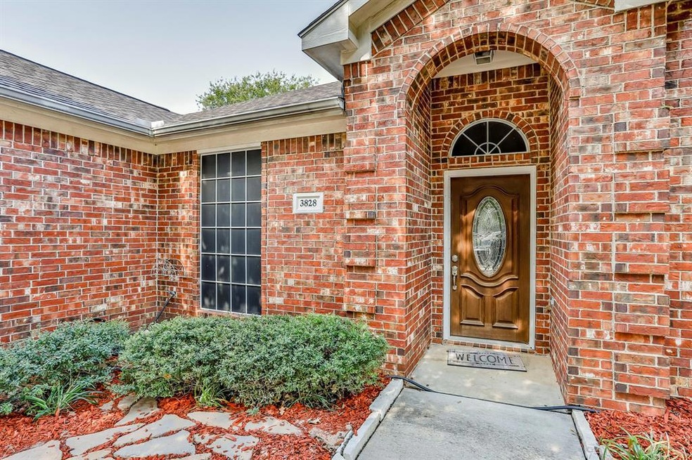 3828 Chimney Rock Dr, Denton, TX 76210 - photo 1