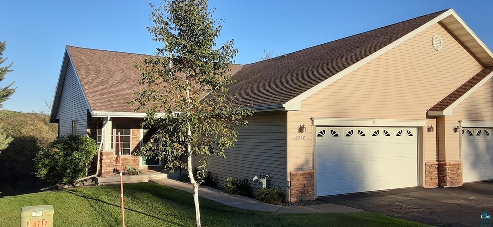 3717 Keene Creek Ln unit 5, Duluth, MN 55811 - photo 1