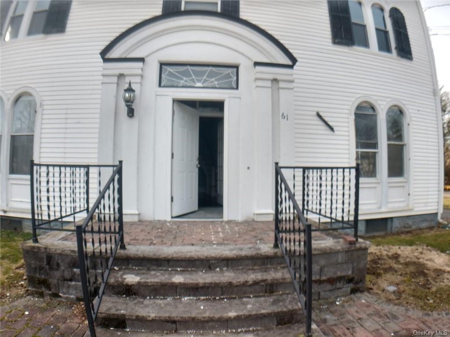 61 E Main St, Washingtonville, NY 10992 - photo 1