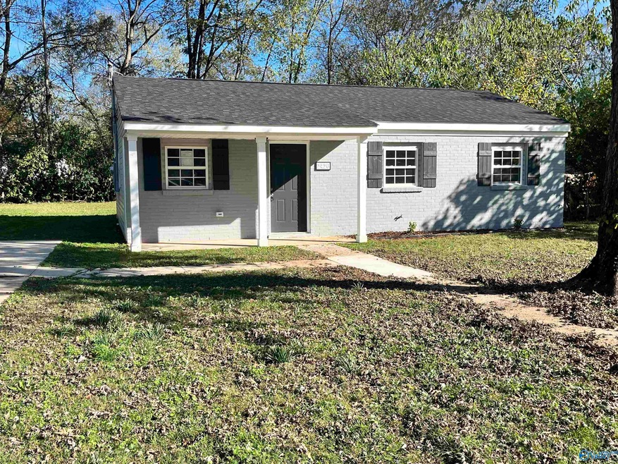 2420 Tuxedo Dr NW, Huntsville, AL 35810 - photo 1