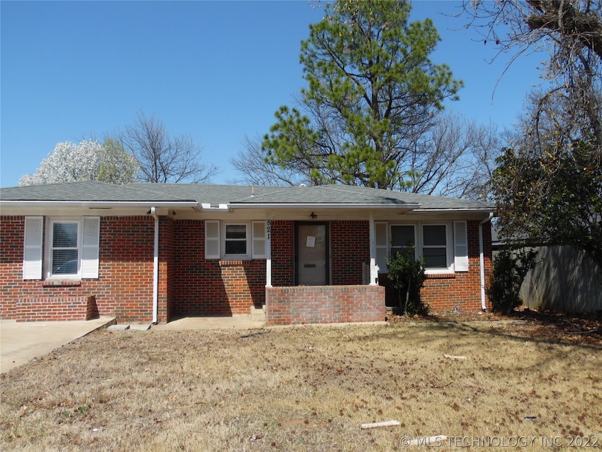 821 Mulberry St, Ardmore, OK 73401 - photo 1