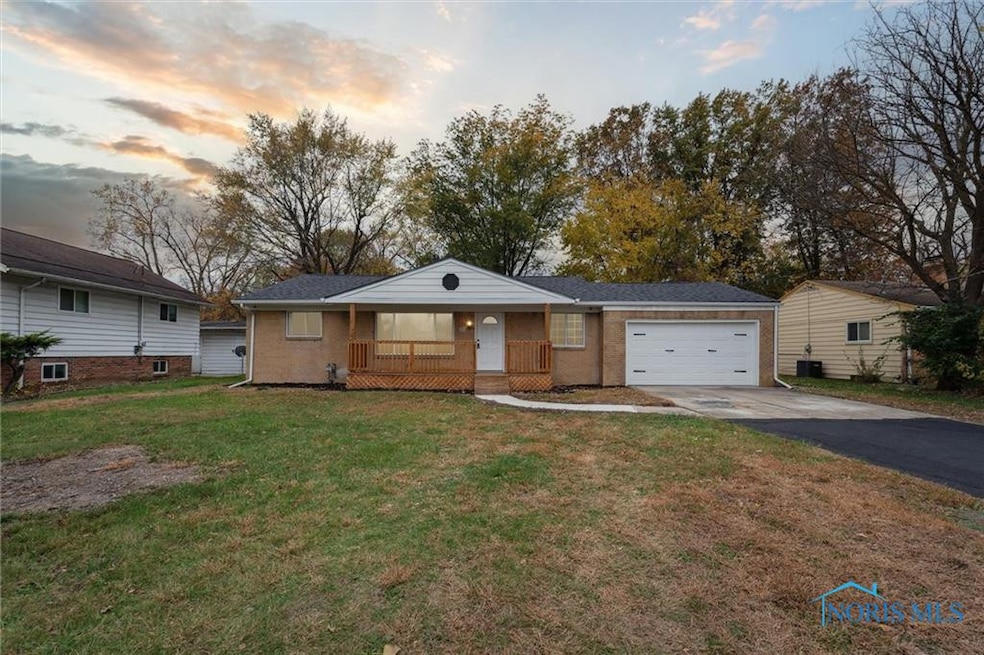 623 Searles Rd, Toledo, OH 43607 - photo 1