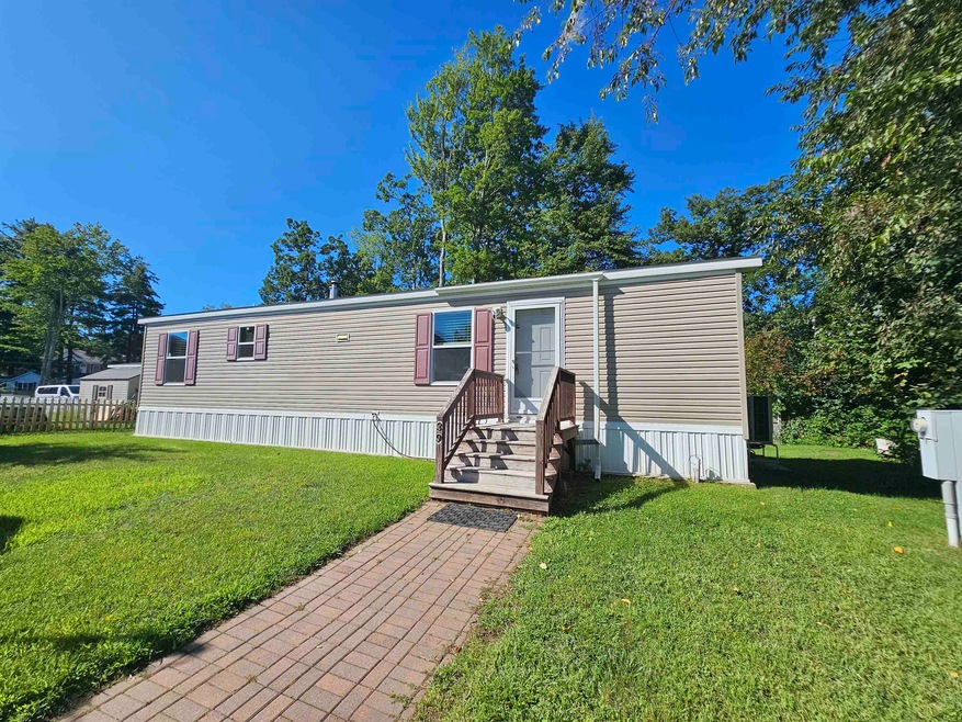 107 Fisherville Rd unit 39, Concord, NH 03303 - photo 1