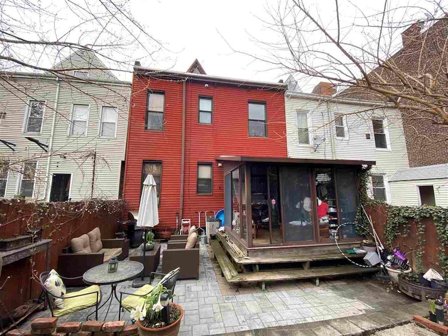 13 47th St, Weehawken, NJ 07086 - photo 1