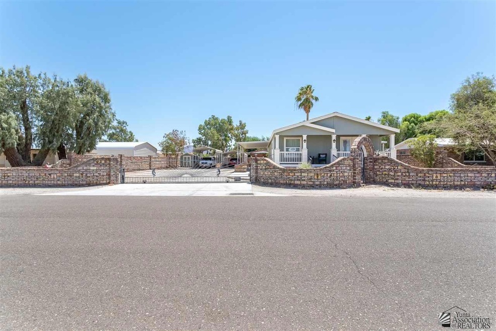 11545 S Sandra Ave, Yuma, AZ 85367 - photo 1