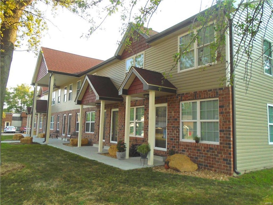 5 Sunset Dr unit E, Freeburg, IL 62243 - photo 1