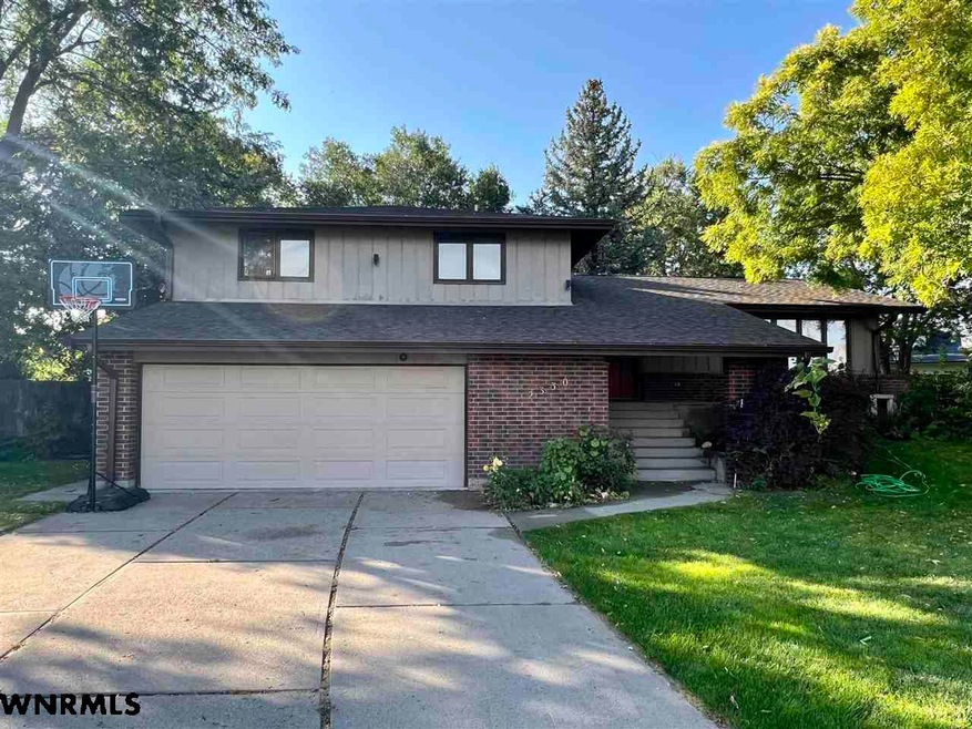 2330 Kramer Place, Gering, NE 69341 - photo 1