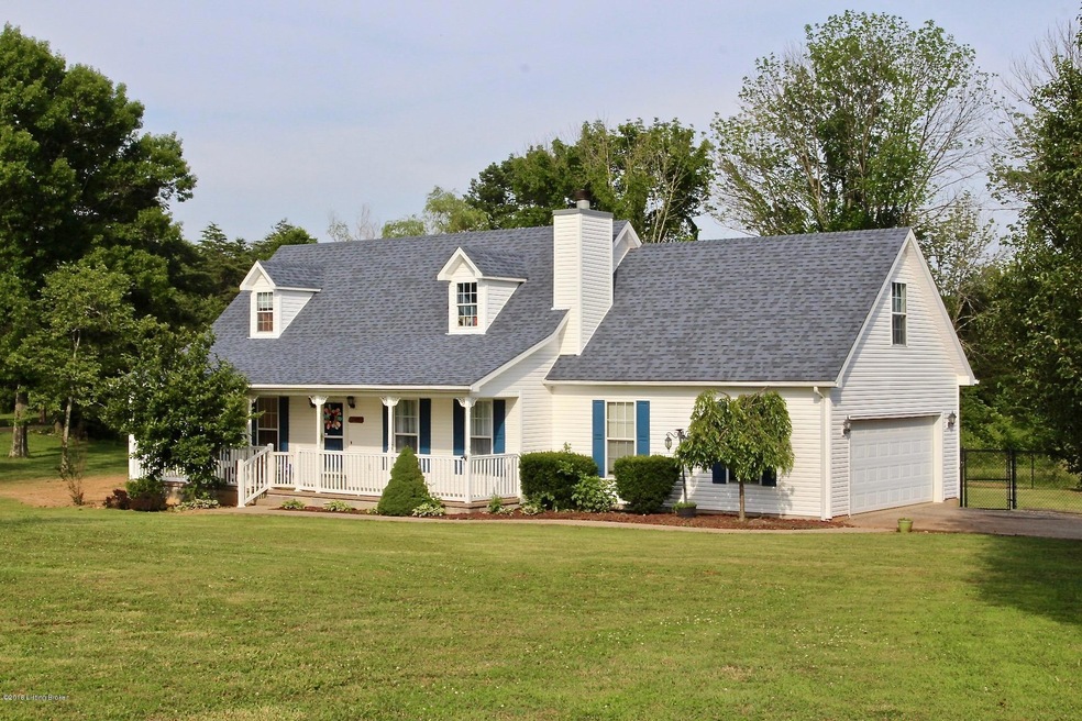 828 Greenbriar Rd, Mount Washington, KY 40047 - photo 1