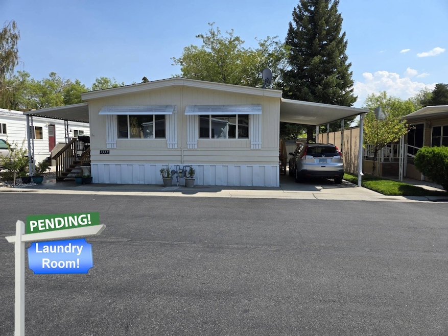 1955 F St, Carson City, NV 89706 - photo 1