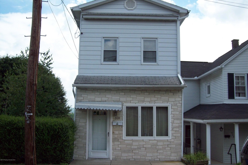 974 Carmalt St, Scranton, PA 18519 - photo 1