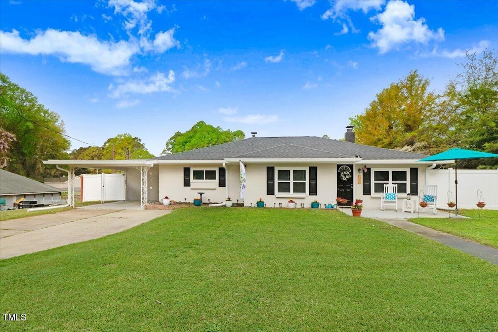 01-213 Lee Dr-1