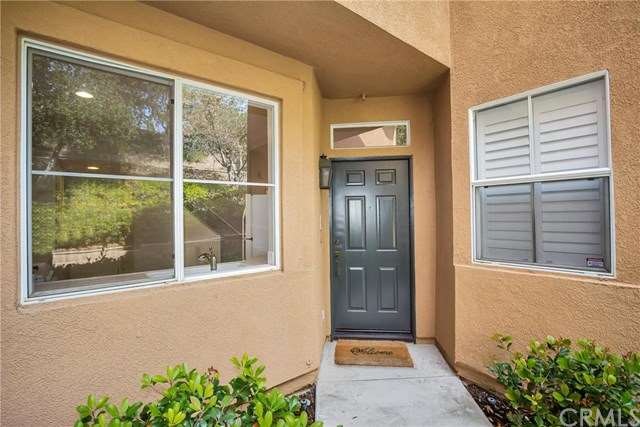 Welcome Home! This End Unit Entrance Allows Great 