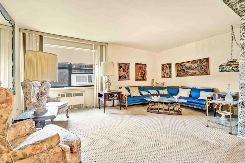 26-26 141st St unit 4B, Flushing, NY 11354 - photo 1