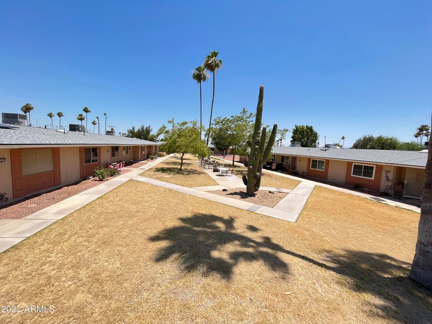 13675 N 111th Ave, Sun City, AZ 85351 - photo 1