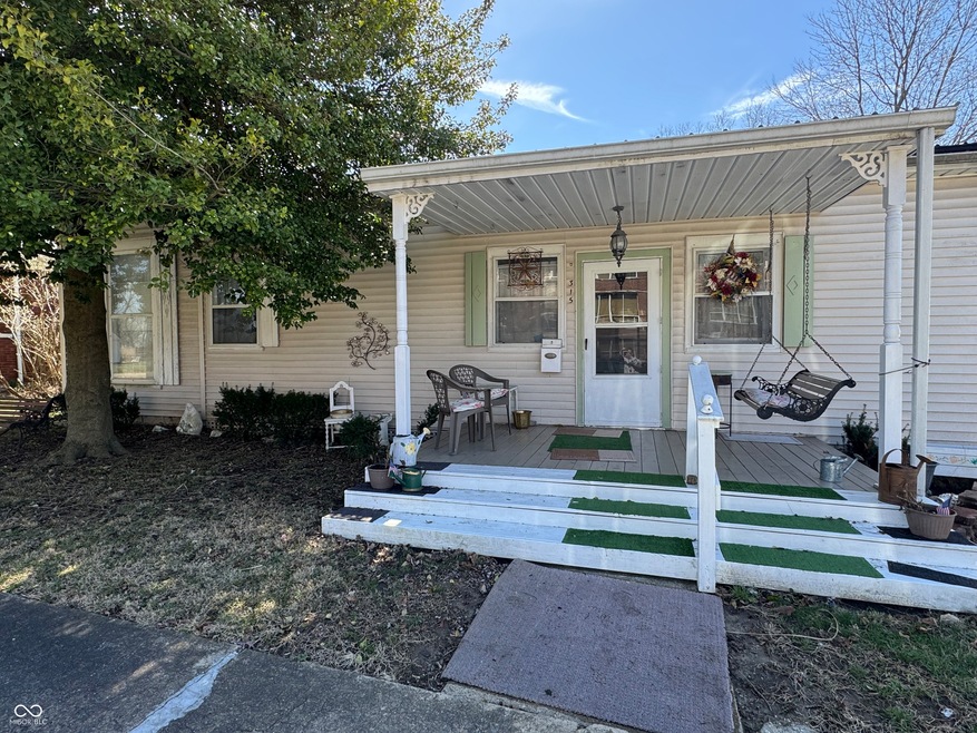 Pending $139,900 • Co-Listing Agent