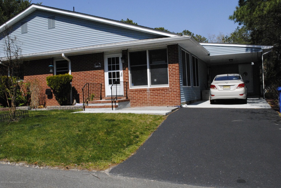 22 Sycamore Rd unit 1A, Stafford Township, NJ 08050 - photo 1