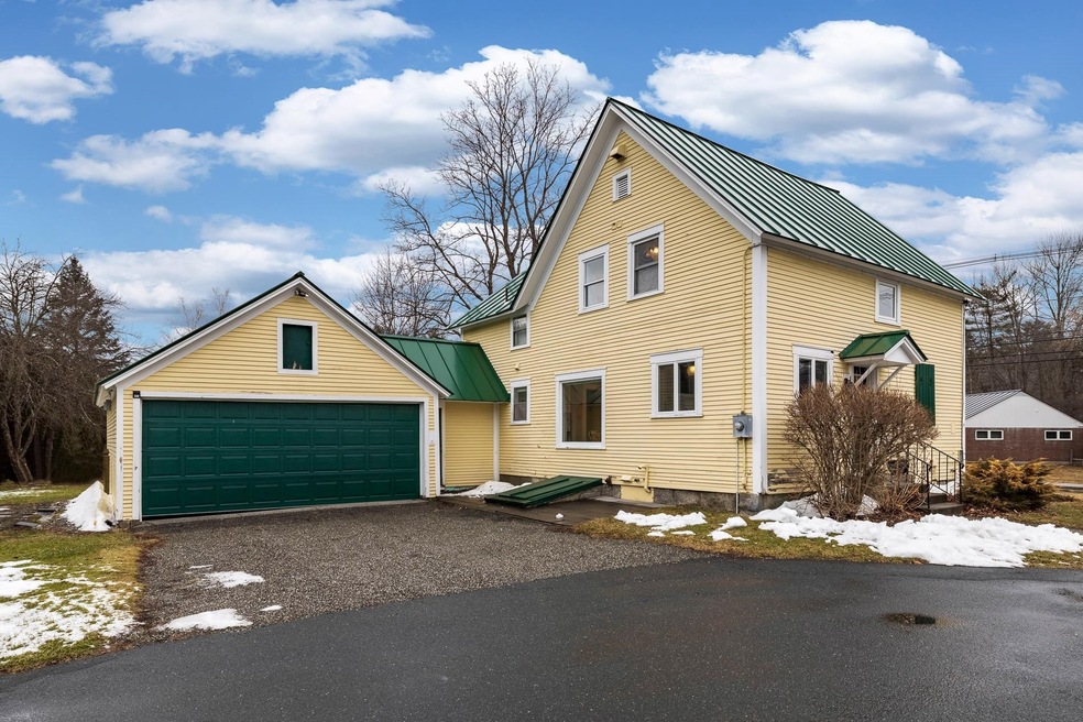 304 Hanover St, Lebanon, NH 03766 - photo 1