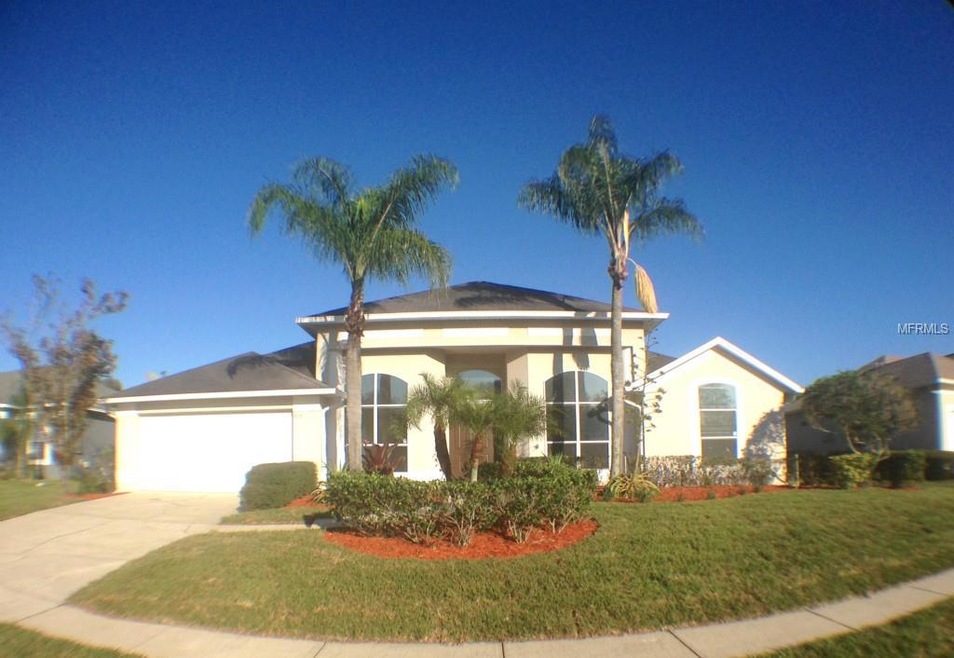 915 Palm Cove Dr, Orlando, FL 32835 - photo 1