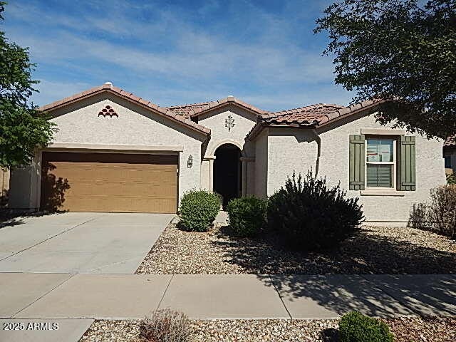 15734 W Laurel Ln, Surprise, AZ 85379 - photo 1