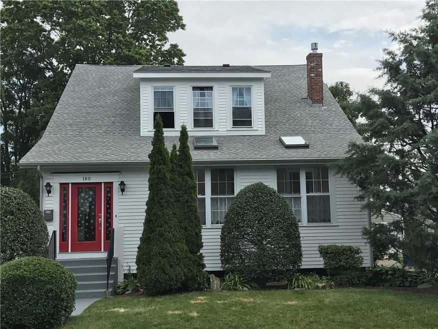 160 Gibbs Ave, Newport, RI 02840 - photo 1