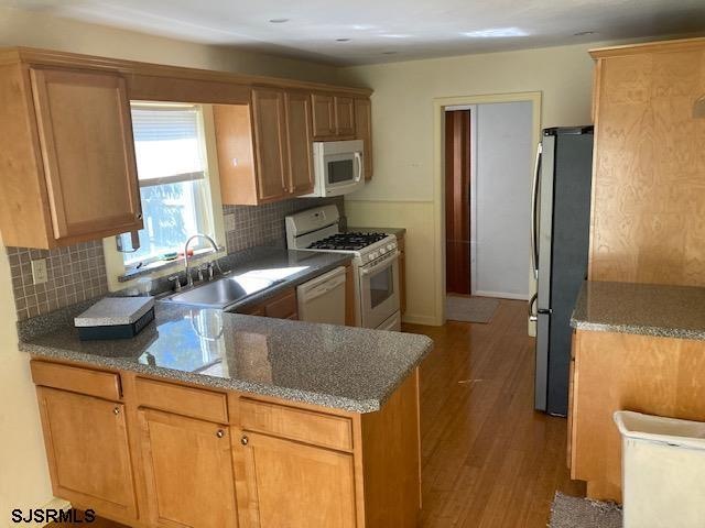 500 Maple Ave, Northfield, NJ 08225 - photo 1